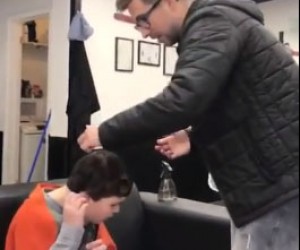 Талантливый парикмахер для ребенка с аутизмом!